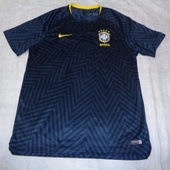 Nike CBF Brasil Authentic Soccer Jersey Shirt 2018 /19 Dri-Fit Size XL  Adult - Picture 1 of 2